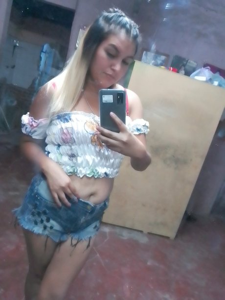 Foto desnuda filtrada de OnlyFans de Pilii
