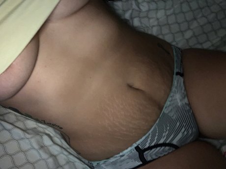 Foto desnuda filtrada de OnlyFans de Thicc Peach