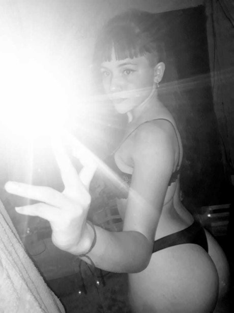 Foto desnuda filtrada de OnlyFans de Chiara Suarez
