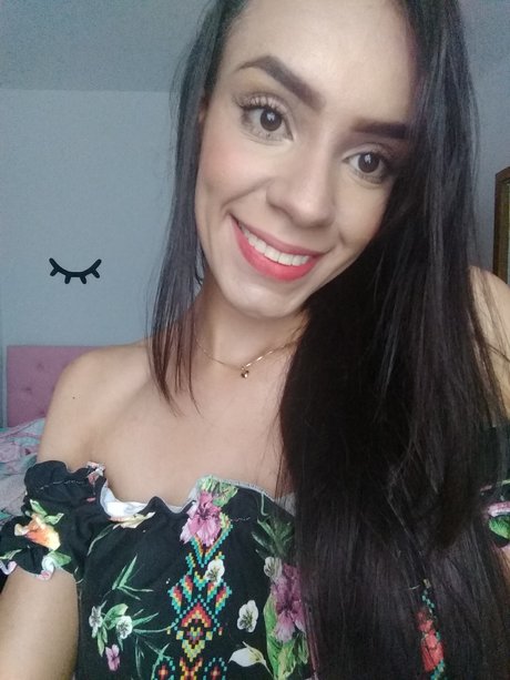 Foto desnuda filtrada de OnlyFans de Phania