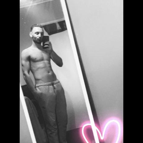 Foto desnuda filtrada de OnlyFans de Luke Dacosta