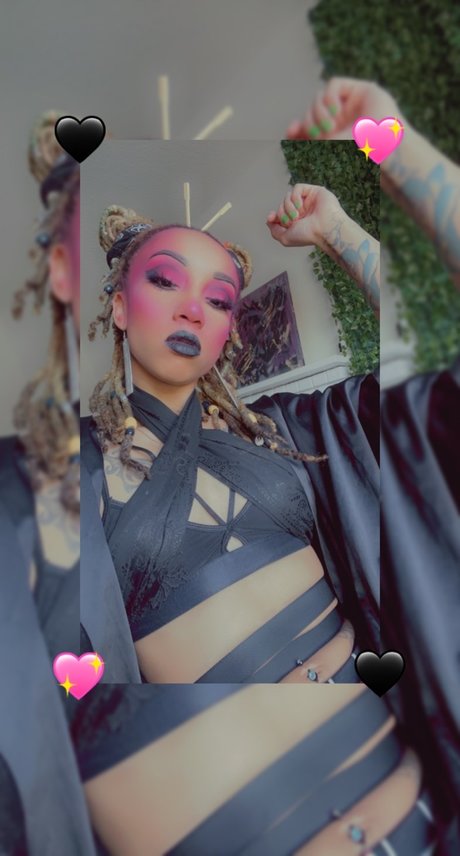 Foto desnuda filtrada de OnlyFans de Musicalkaay