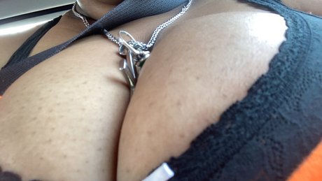 Foto desnuda filtrada de OnlyFans de Platinumc00kie Phoenixxx