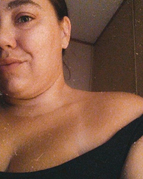 Foto desnuda filtrada de OnlyFans de Plaid Uni