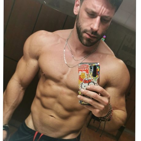 Pizza Biceps