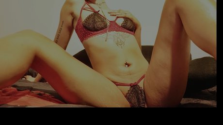 Foto desnuda filtrada de OnlyFans de P I X I E 