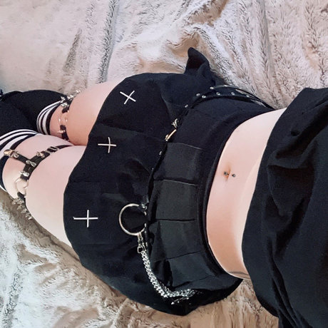 Foto desnuda filtrada de OnlyFans de Pixie Riot