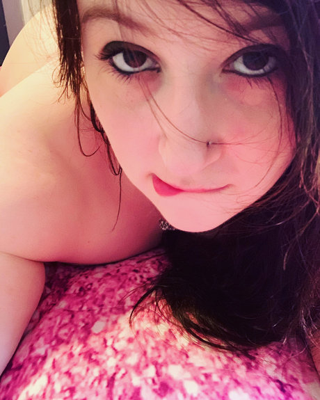 Foto desnuda filtrada de OnlyFans de Chaotic Pixie