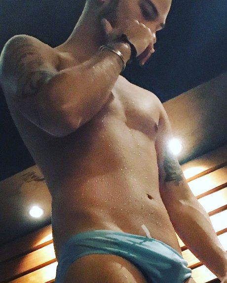 Foto desnuda filtrada de OnlyFans de Lore