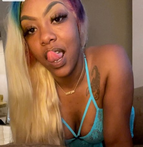 Foto desnuda filtrada de OnlyFans de Piper