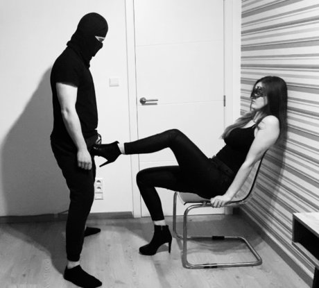Ciri Ampamp Eric