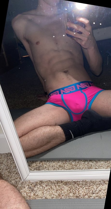 Foto desnuda filtrada de OnlyFans de Daddydawsonxxx