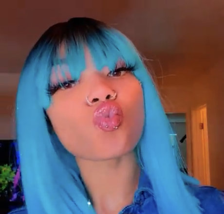 Pretty Facee