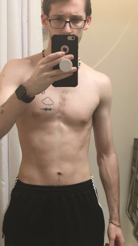 Foto desnuda filtrada de OnlyFans de Chris Taylor