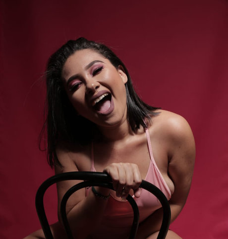 Foto desnuda filtrada de OnlyFans de China Cedeo