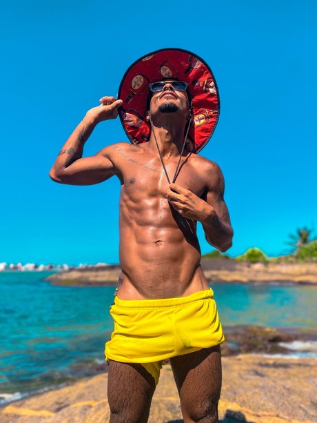 Foto desnuda filtrada de OnlyFans de Patrick Connan