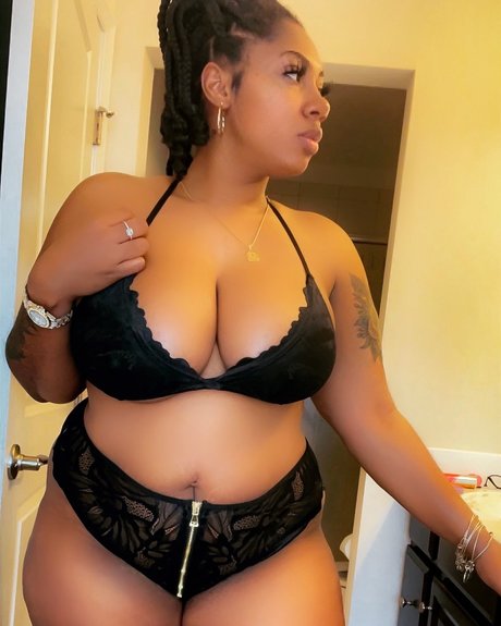 Foto desnuda filtrada de OnlyFans de Ty