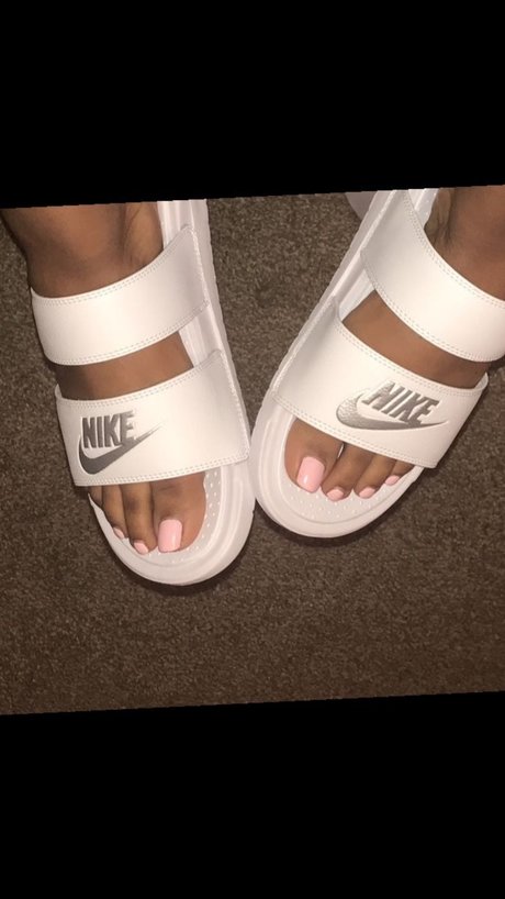 Foto desnuda filtrada de OnlyFans de Msprettifeet