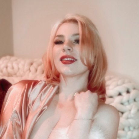Foto desnuda filtrada de OnlyFans de Poppy
