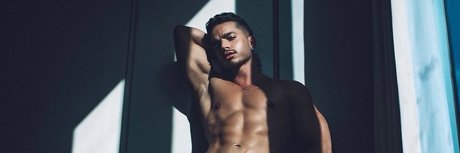 Foto desnuda filtrada de OnlyFans de Poyato Top 01