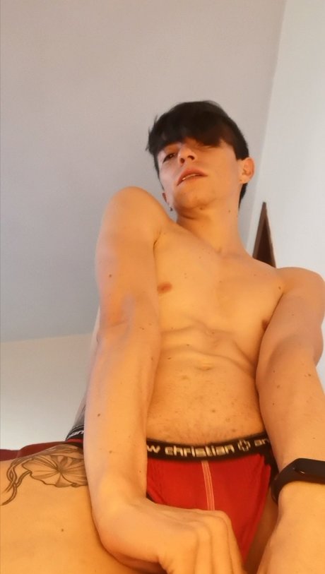 Foto desnuda filtrada de OnlyFans de Zano