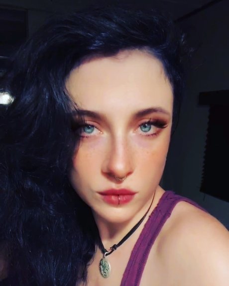 Foto desnuda filtrada de OnlyFans de Kiwi