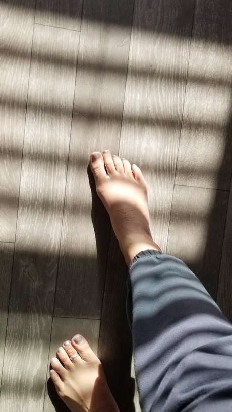 Foto desnuda filtrada de OnlyFans de Polynesian Only Feet