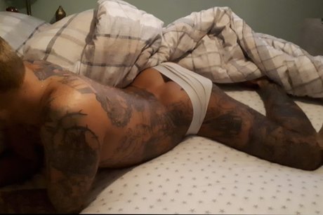 Foto desnuda filtrada de OnlyFans de Ken