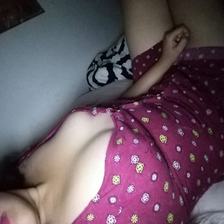 Foto desnuda filtrada de OnlyFans de Lily