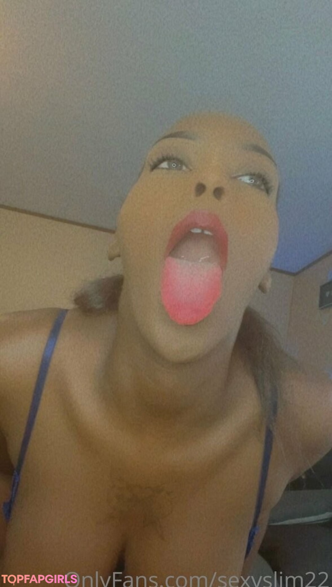 Foto desnuda filtrada de OnlyFans de Sexyslim22 #33 Foto desnuda filtrada de OnlyFans de Sexyslim22 #33