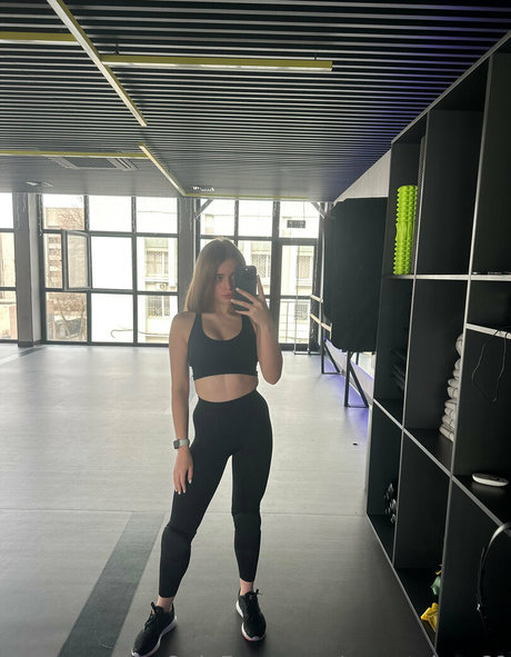 Foto desnuda filtrada de OnlyFans de Sweetylera69