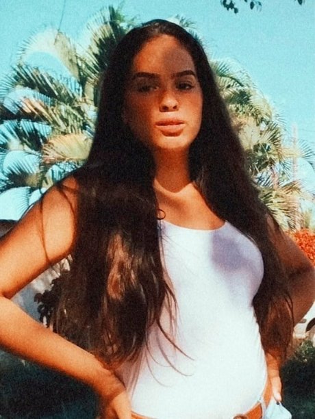 Izabelly Linhares