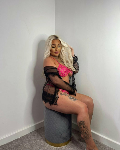 Inkedblondieeee