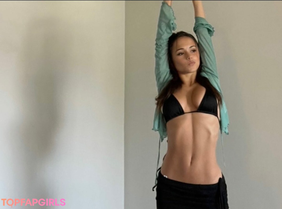 Foto desnuda filtrada de OnlyFans de Laura Lindstrom #140 Foto desnuda filtrada de OnlyFans de Laura Lindstrom #140