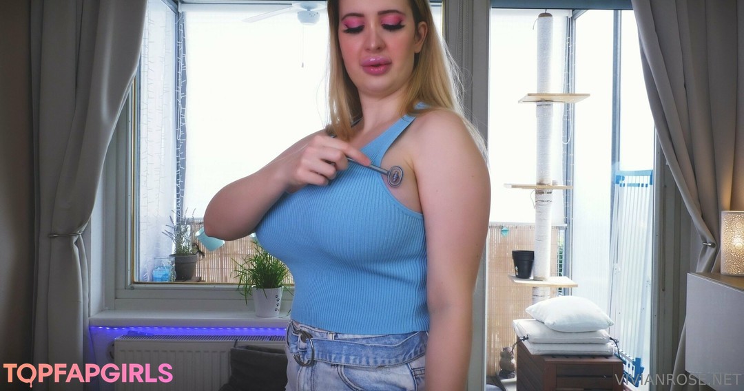 Foto desnuda filtrada de OnlyFans de Vivianrosefree #156 Foto desnuda filtrada de OnlyFans de Vivianrosefree #156