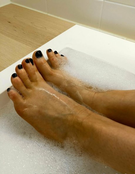 Officialfeetforfun