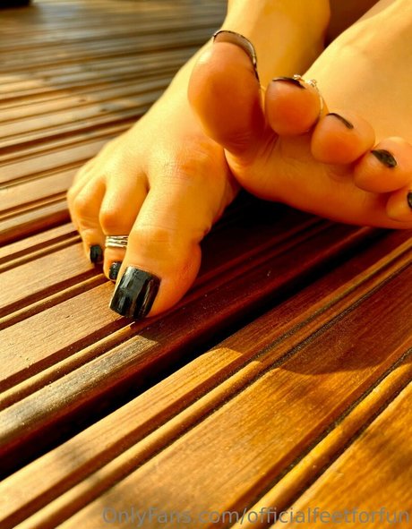 Officialfeetforfun