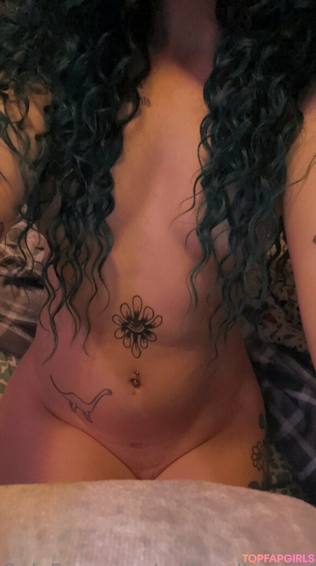 Foto desnuda filtrada de OnlyFans de Milkandhoney1201 #24 Foto desnuda filtrada de OnlyFans de Milkandhoney1201 #24