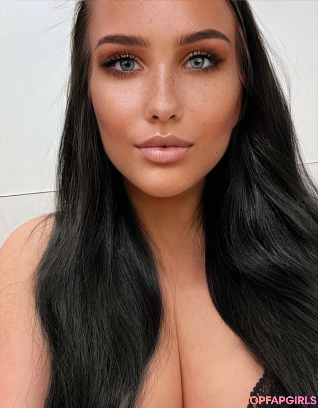 Foto desnuda filtrada de OnlyFans de Kamoolettenfree #67 Foto desnuda filtrada de OnlyFans de Kamoolettenfree #67