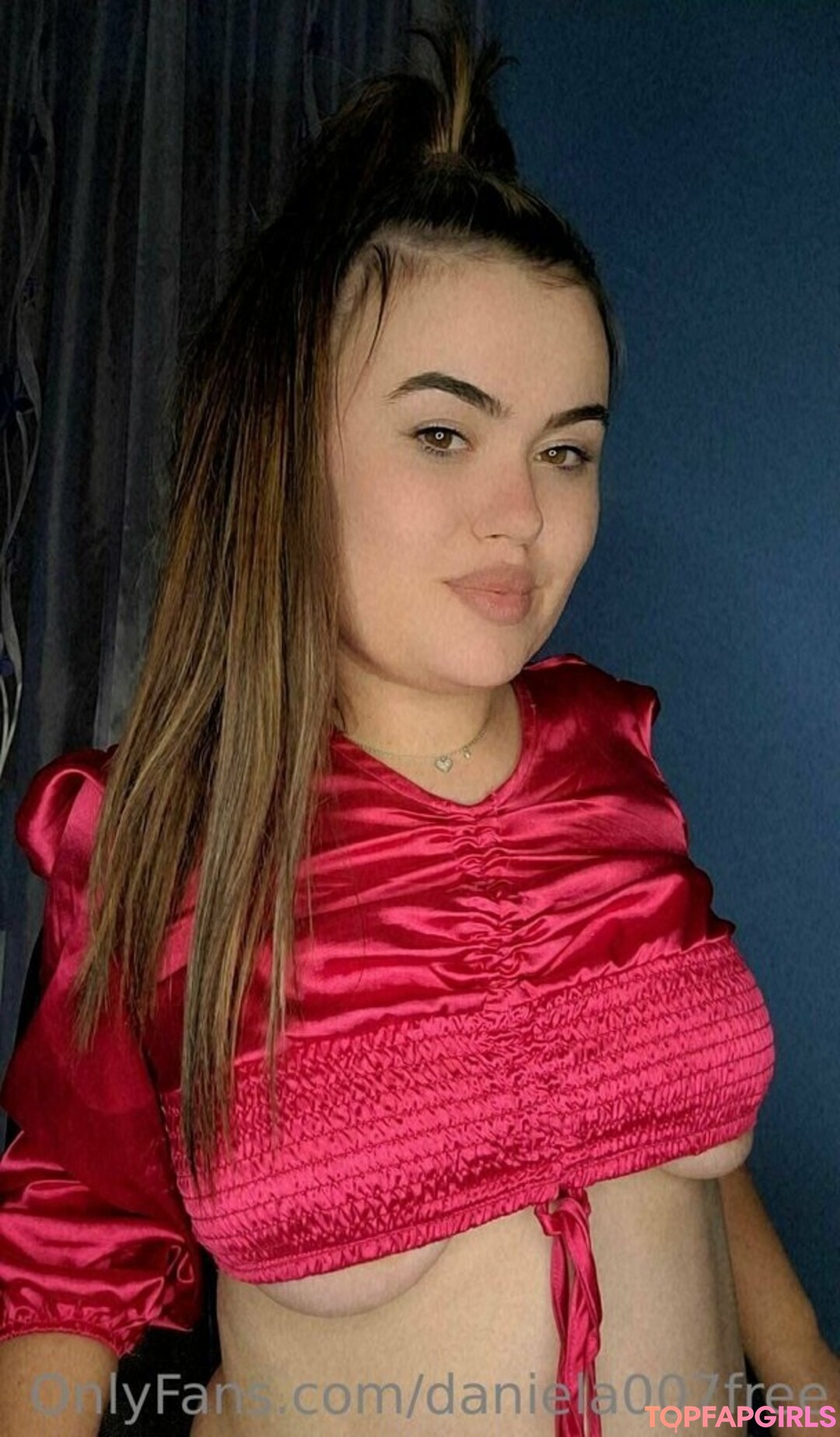 Foto desnuda filtrada de OnlyFans de Daniela007free #33 Foto desnuda filtrada de OnlyFans de Daniela007free #33