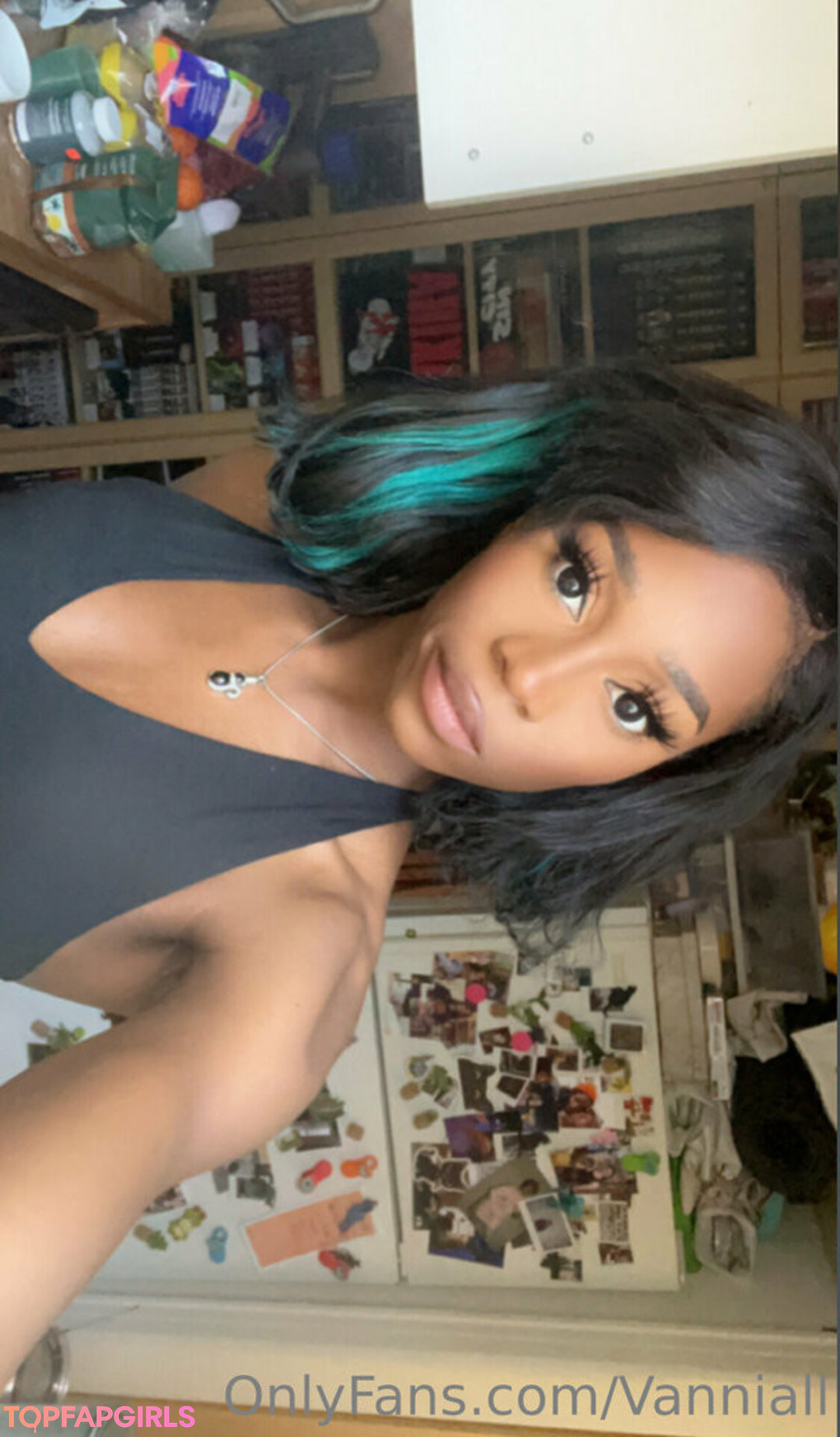 Foto desnuda filtrada de OnlyFans de Vanniallfree #27 Foto desnuda filtrada de OnlyFans de Vanniallfree #27