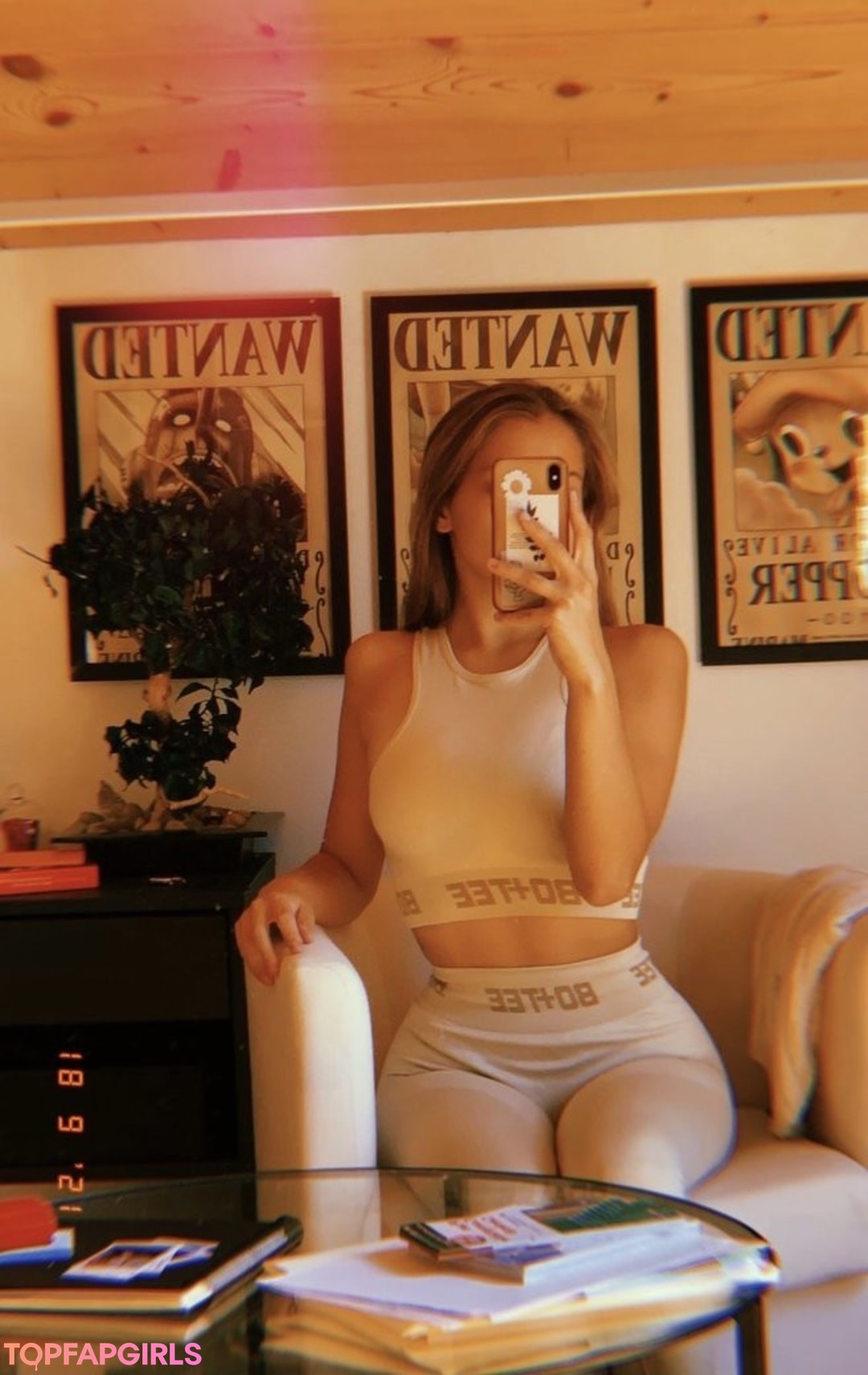 Foto desnuda filtrada de OnlyFans de Romane Salvetti #6 Foto desnuda filtrada de OnlyFans de Romane Salvetti #6