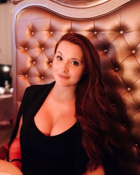 Foto desnuda filtrada de OnlyFans de Aureylian