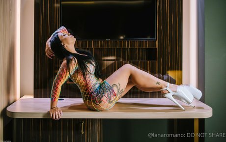 Foto desnuda filtrada de OnlyFans de Lanaromano