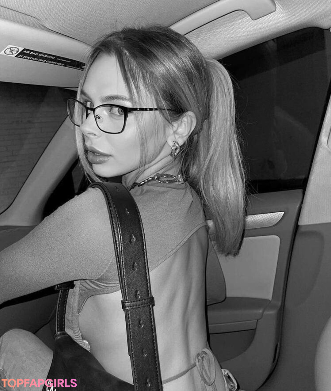 Foto desnuda filtrada de OnlyFans de Mihalina Novakovskaya #73 Foto desnuda filtrada de OnlyFans de Mihalina Novakovskaya #73