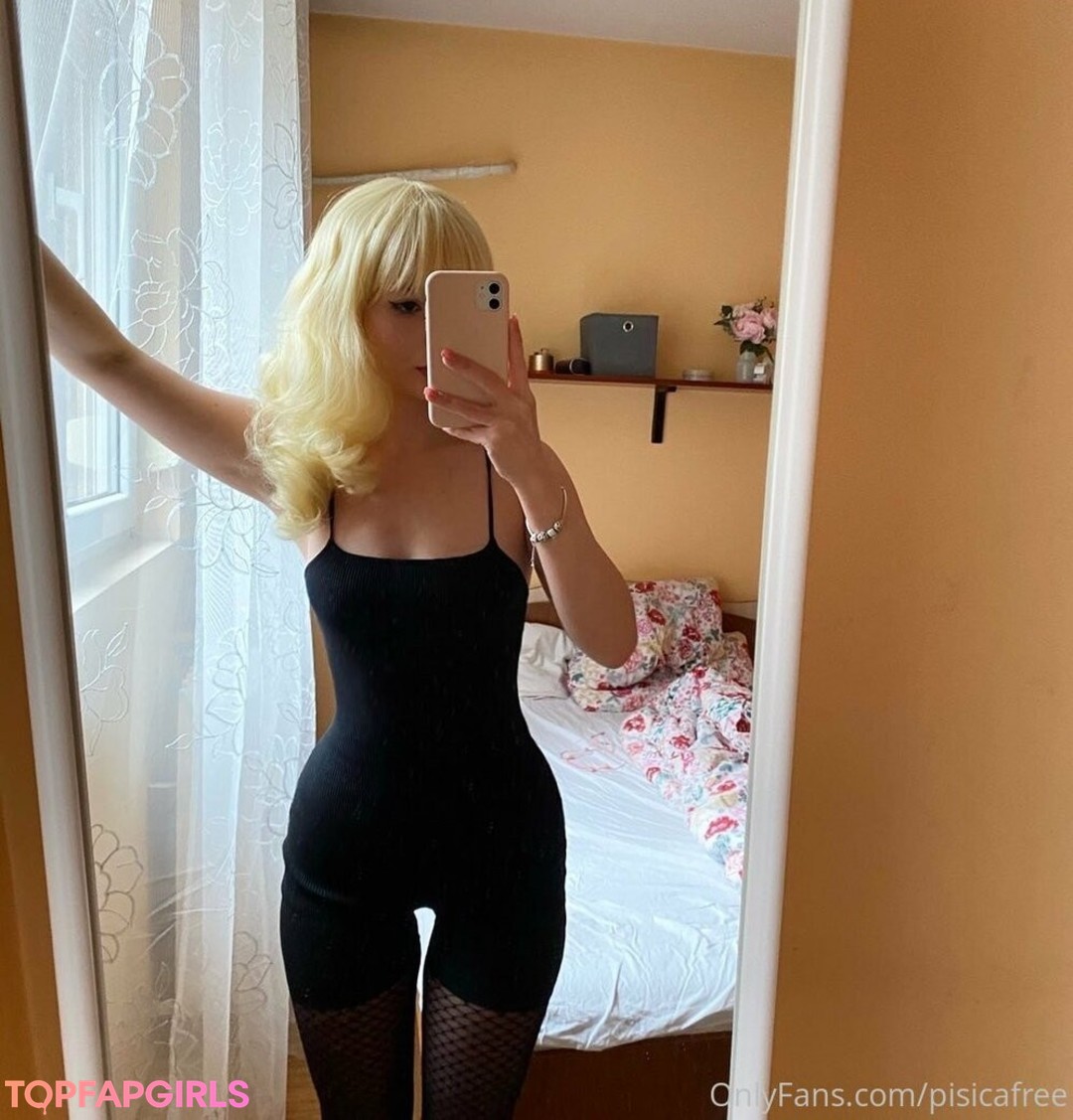 Foto desnuda filtrada de OnlyFans de Pisicafree #61 Foto desnuda filtrada de OnlyFans de Pisicafree #61