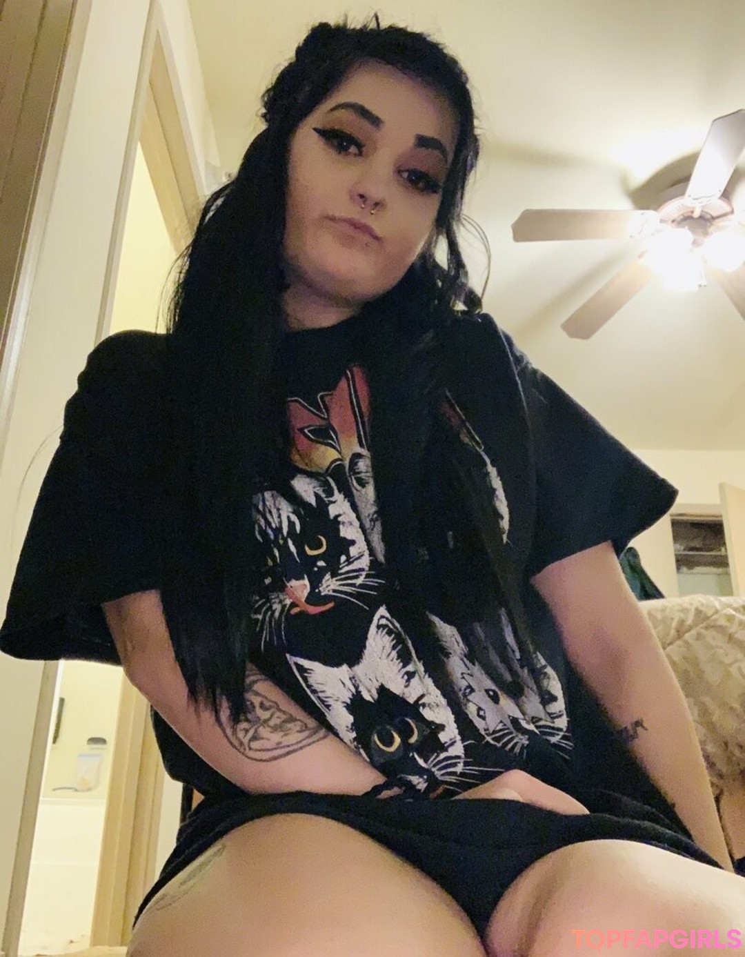 Foto desnuda filtrada de OnlyFans de Knockedxloose #86 Foto desnuda filtrada de OnlyFans de Knockedxloose #86