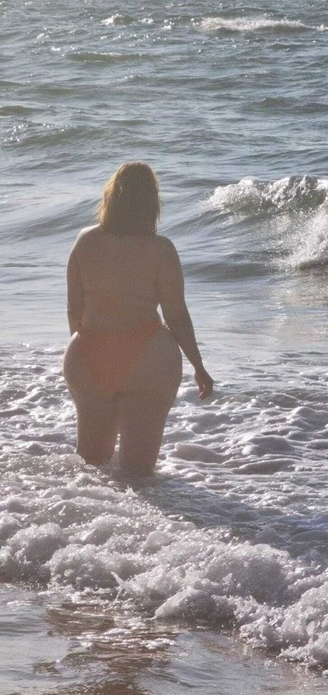 Foto desnuda filtrada de OnlyFans de Onesarahhh