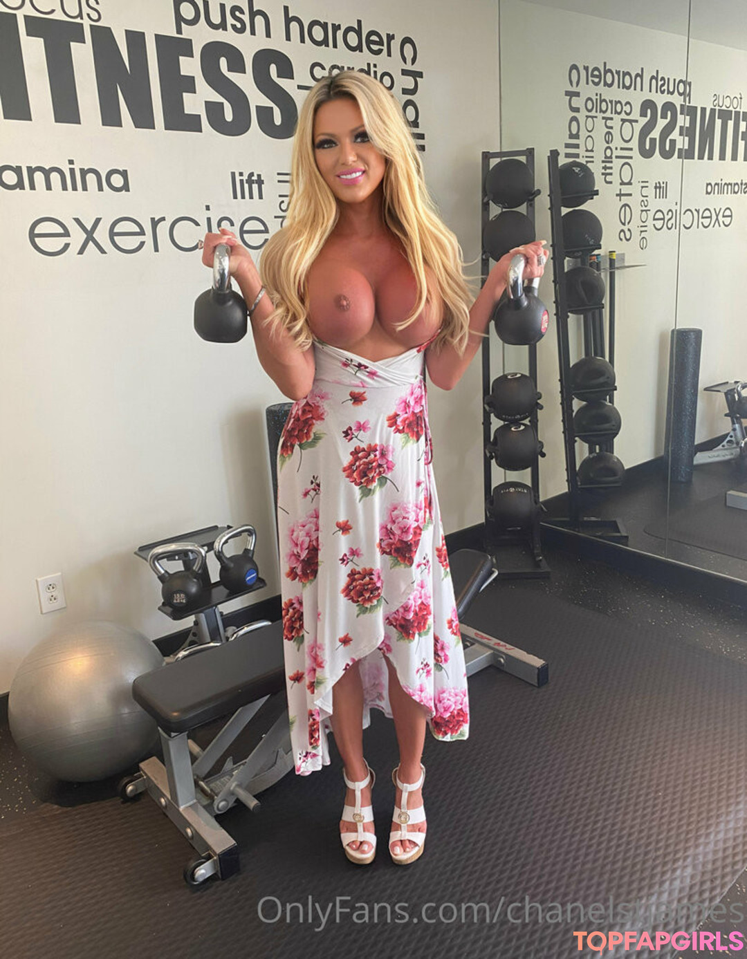 Foto desnuda filtrada de OnlyFans de Chanelstjames #35 Foto desnuda filtrada de OnlyFans de Chanelstjames #35