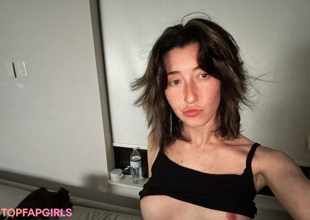 Foto desnuda filtrada de OnlyFans de Lilann3frank #51 Foto desnuda filtrada de OnlyFans de Lilann3frank #51